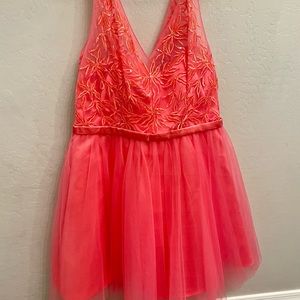 A line v-neck short tulle dress NWT.
